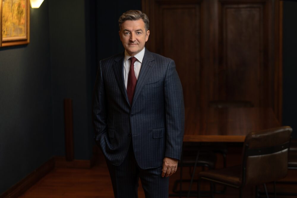 20% dintre startup-uri eșuează în primii 2 ani, 45% se închid în primii 5, iar 65% dintre ele nu reușesc să supraviețuiască în primii 10 ani.