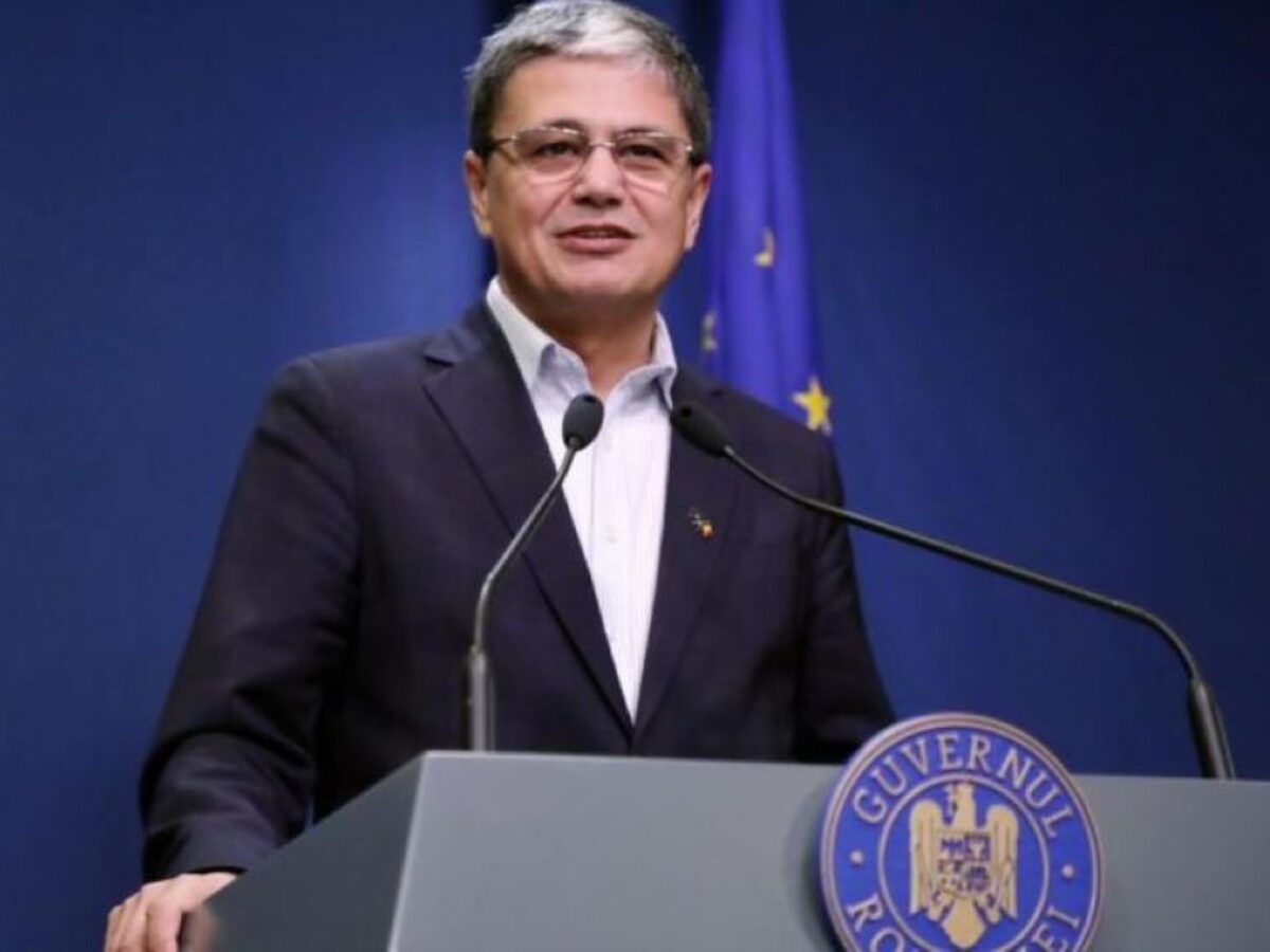 Circa 2 miliarde lei vor fi alocate, din fondul de rezervă bugetară, pentru investiţii în modernizarea infrastructurii locale