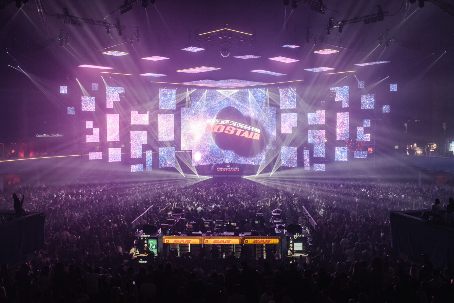 30.000 de participanți în cele două seri de NOSTALGIA