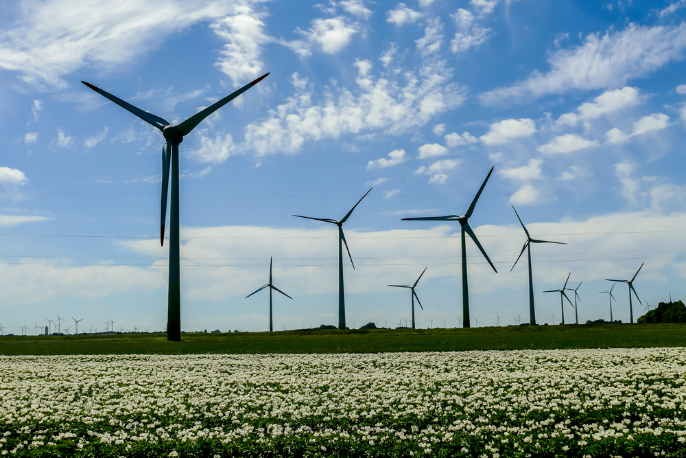 Hydro și Axpo semnează un contract pe termen lung pentru energie electrică